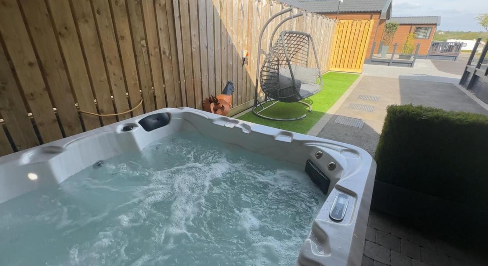 The Pods At Haulfryn Caravan Park Whitford Exterior photo